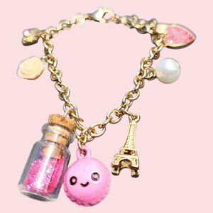 Icing Gold Tone Paris Charm Bracelet Girl's Claire's Fashion Pink Adj Jewelry
